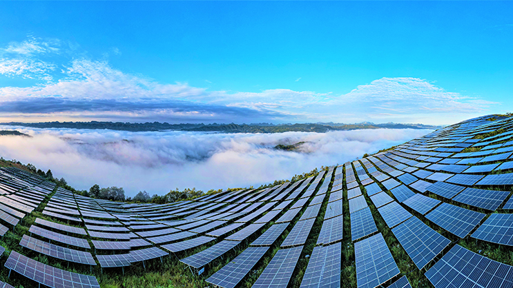 Founded China's first industry organization for innovative technologies in new energy power stations.